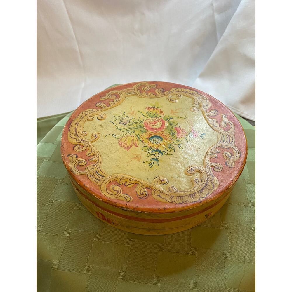 Japanese painted ceramic plate w/ wood box